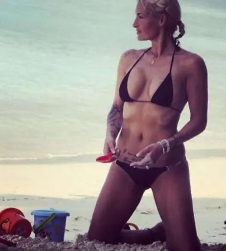 Image 1928153 from Sarah Connor