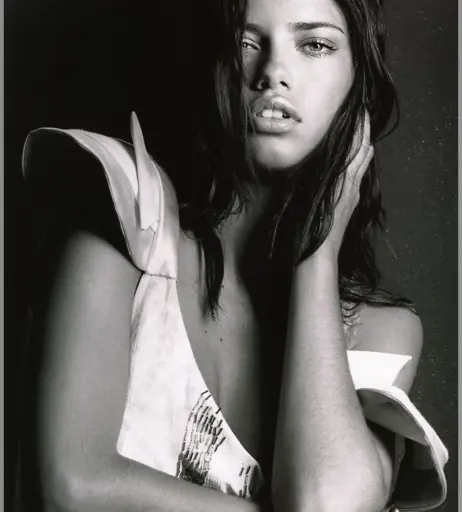 Image 1928100 from Adriana Lima