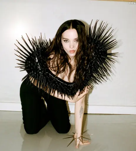 Image 1928313 from Dove Cameron