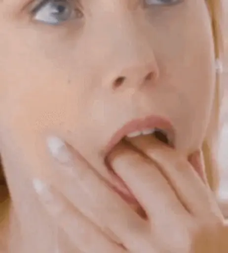 Image 1916407 from Elizabeth Olsen