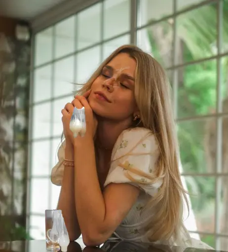 Image 1919038 from Lea Peach