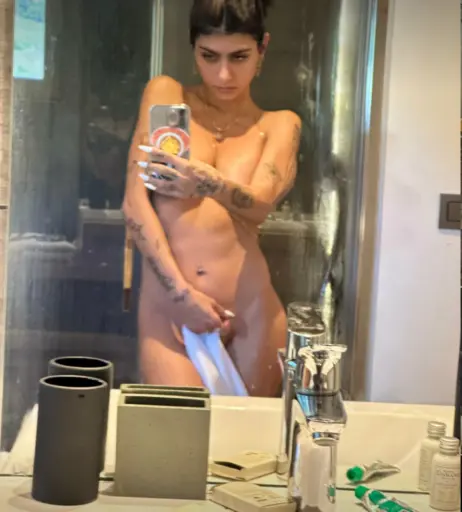 Image 1900227 from Mia Khalifa