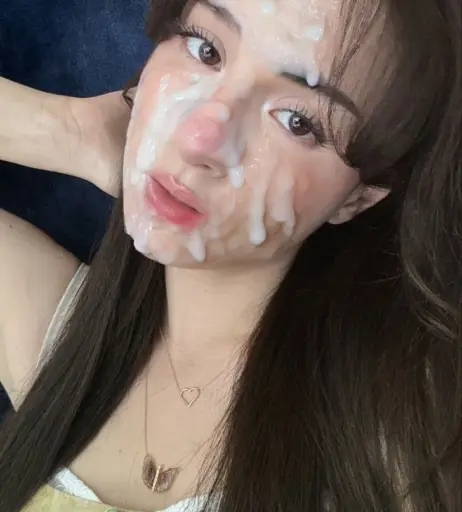 Image 1909576 from Pokimane (fake)