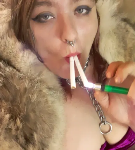 Image 14690489 from extremesmokingqueen