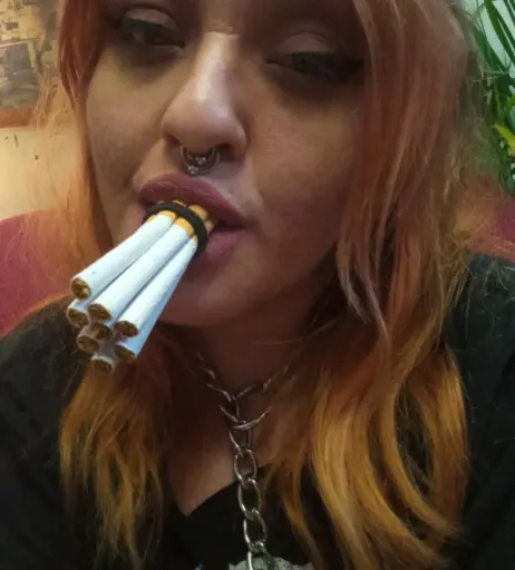 Image 14684705 from extremesmokingqueen