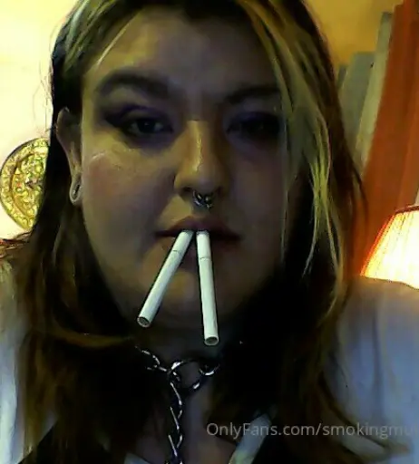 Image 14687802 from extremesmokingqueen