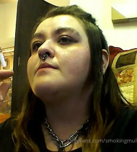 Image 14687224 from extremesmokingqueen