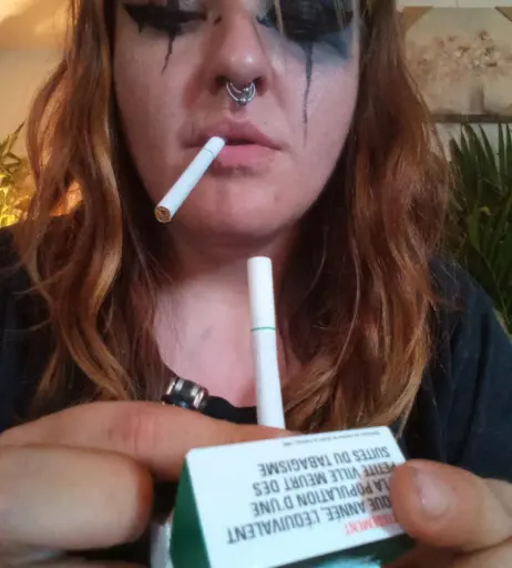 Image 14686827 from extremesmokingqueen