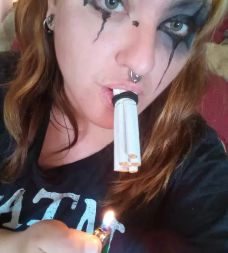 Image 14686726 from extremesmokingqueen