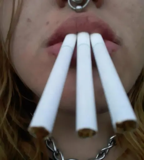 Image 14686702 from extremesmokingqueen
