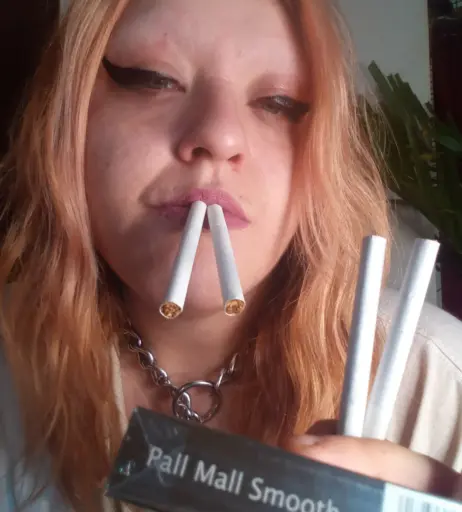 Image 14683800 from extremesmokingqueen