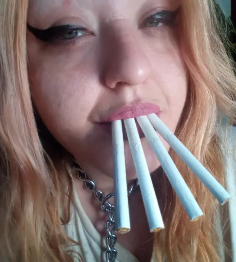 Image 14683807 from extremesmokingqueen