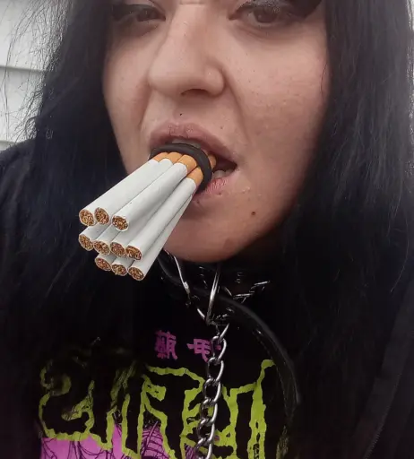 Image 14683537 from extremesmokingqueen