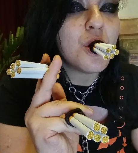 Image 14683418 from extremesmokingqueen
