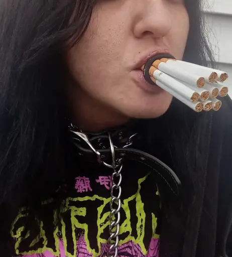 Image 14683464 from extremesmokingqueen