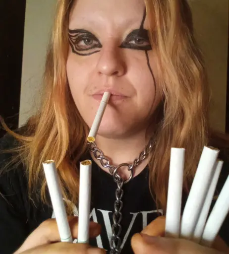 Image 14683791 from extremesmokingqueen
