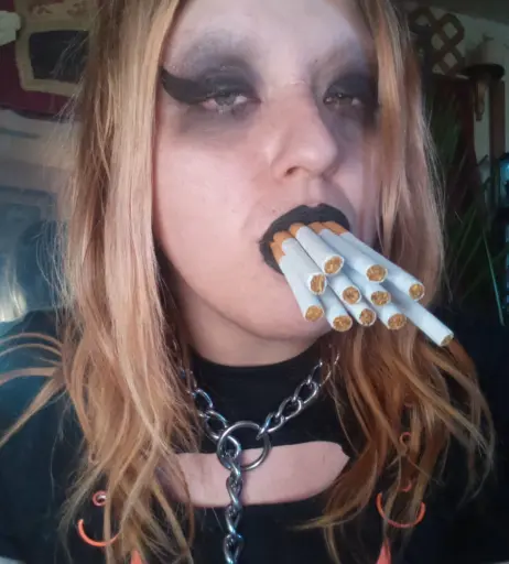 Image 14683753 from extremesmokingqueen