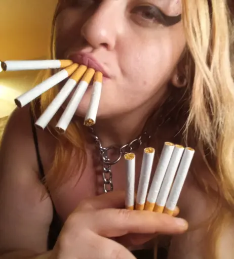 Image 14683758 from extremesmokingqueen