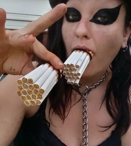 Image 14682895 from extremesmokingqueen
