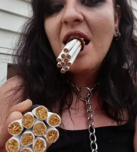 Image 14682763 from extremesmokingqueen