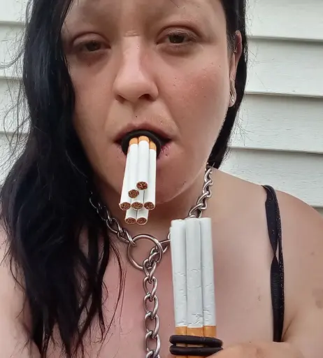 Image 14682755 from extremesmokingqueen
