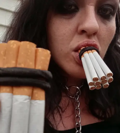 Image 14682743 from extremesmokingqueen