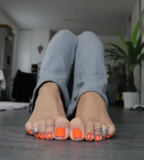 Image 14578940 from mariefrenchfeetgirlfree
