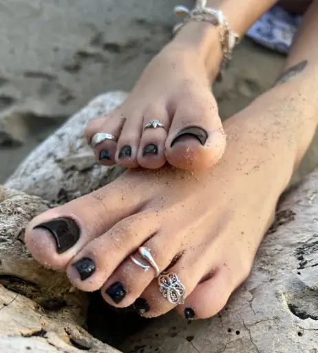 Image 14578872 from mariefrenchfeetgirlfree