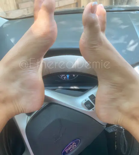 Image 14575492 from etherealdemie_feet
