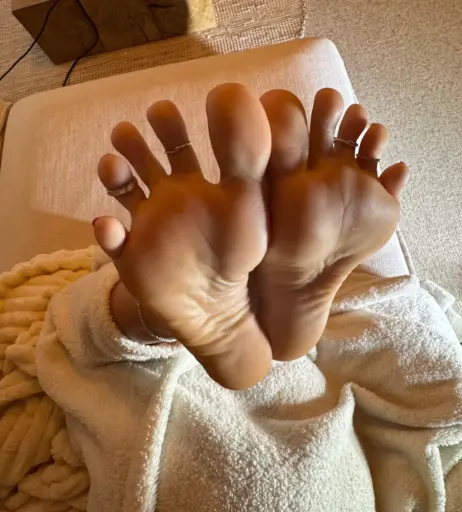 Image 14576870 from mariefrenchfeetgirlfree