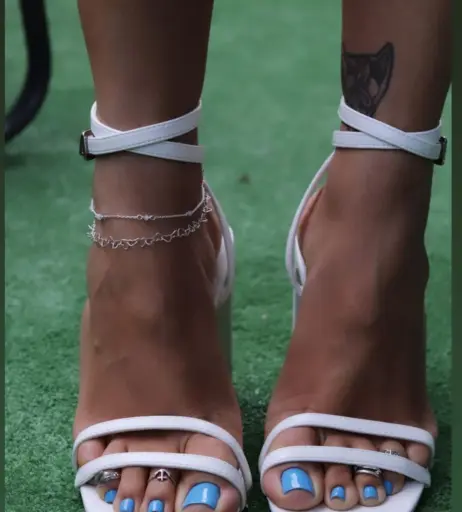 Image 14579043 from mariefrenchfeetgirlfree