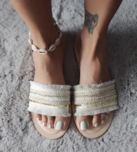 Image 14579205 from mariefrenchfeetgirlfree