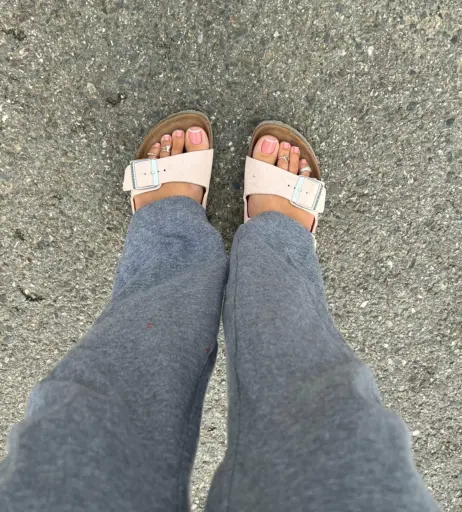 Image 14591159 from mariefrenchfeetgirlfree