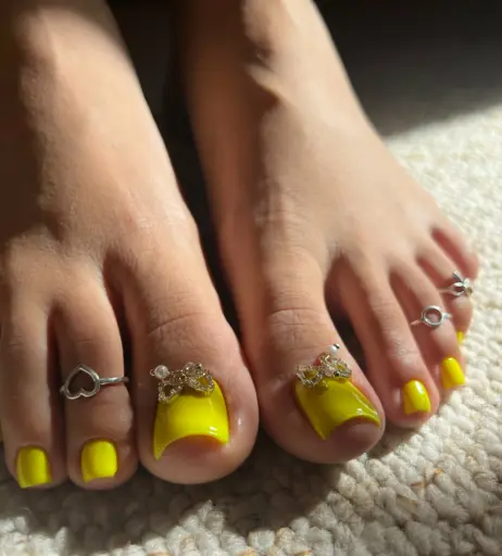 Image 14590983 from mariefrenchfeetgirlfree