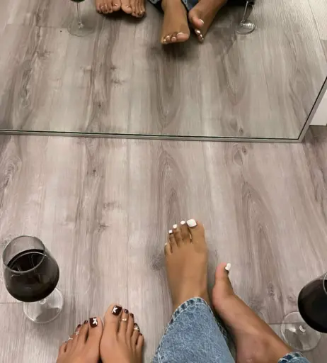 Image 14590730 from mariefrenchfeetgirlfree