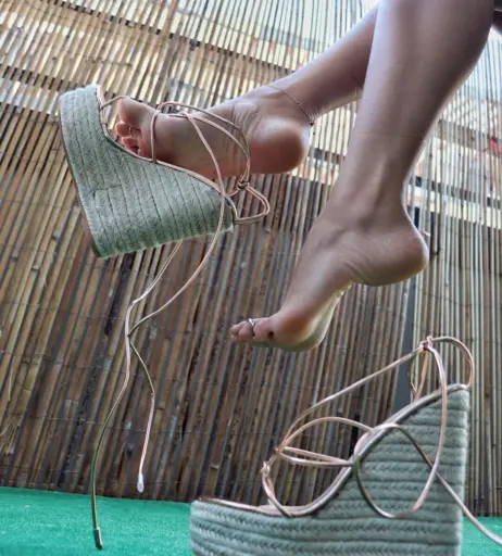 Image 14585671 from mariefrenchfeetgirlfree