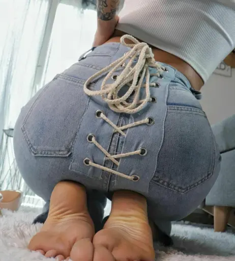 Image 14581056 from mariefrenchfeetgirlfree