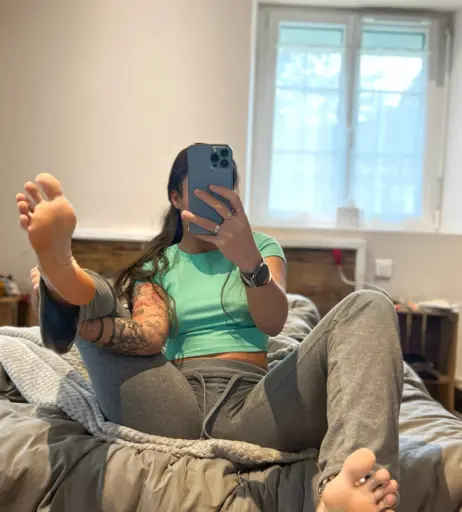 Image 14580493 from mariefrenchfeetgirlfree
