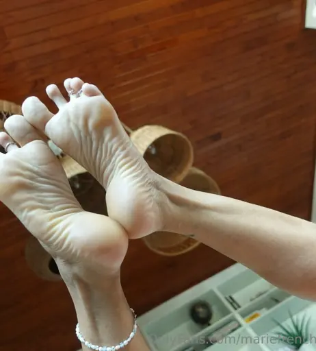 Image 14589369 from mariefrenchfeetgirlfree