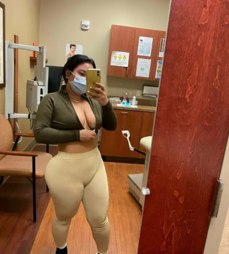 Image 14318279 from freelilthiccckk