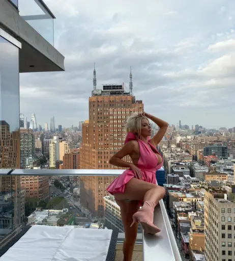 Image 1404556 from Nicolette Shea