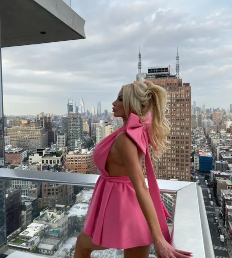 Image 1404364 from Nicolette Shea