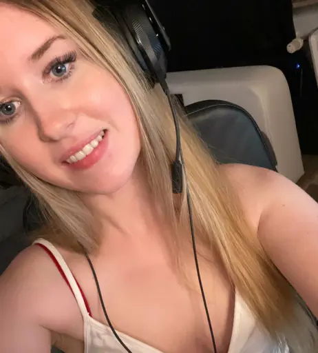 Image 1598148 from Mia Peach