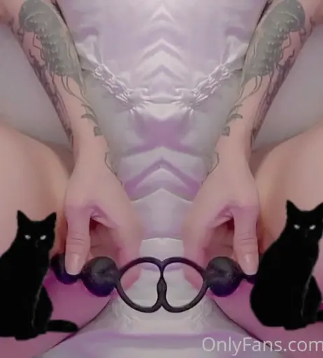Image 15411153 from goth-kitteen.free