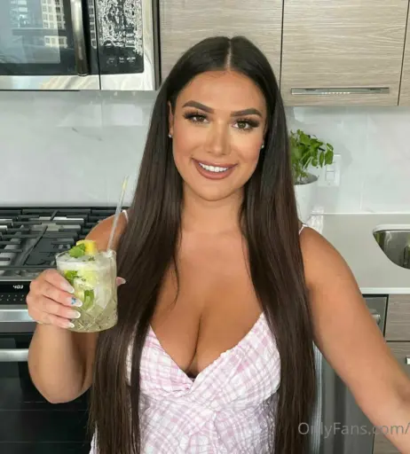Image 15304117 from thecocktailqueen