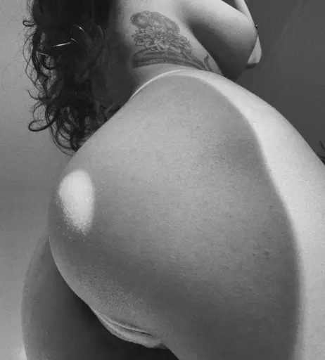 Image 169186 from Aria Khan