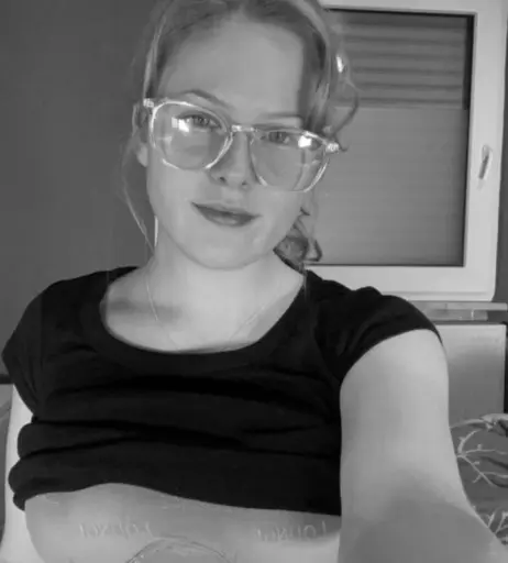 Image 1692760 from Julix.may