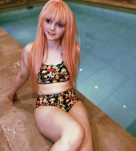 Image 1643934 from Lei from Id0lls