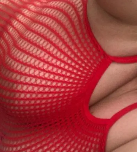 Image 16296387 from bustyblondeduo