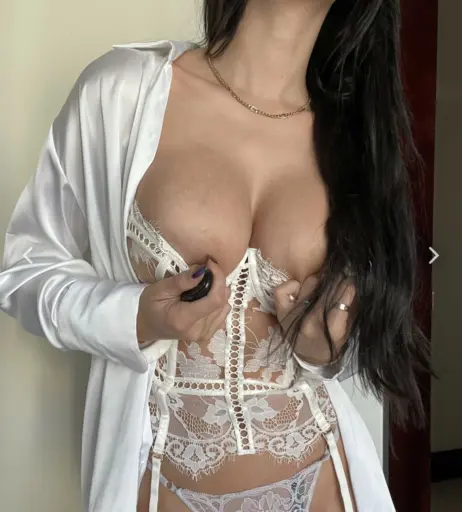 Image 1611501 from Melinda London